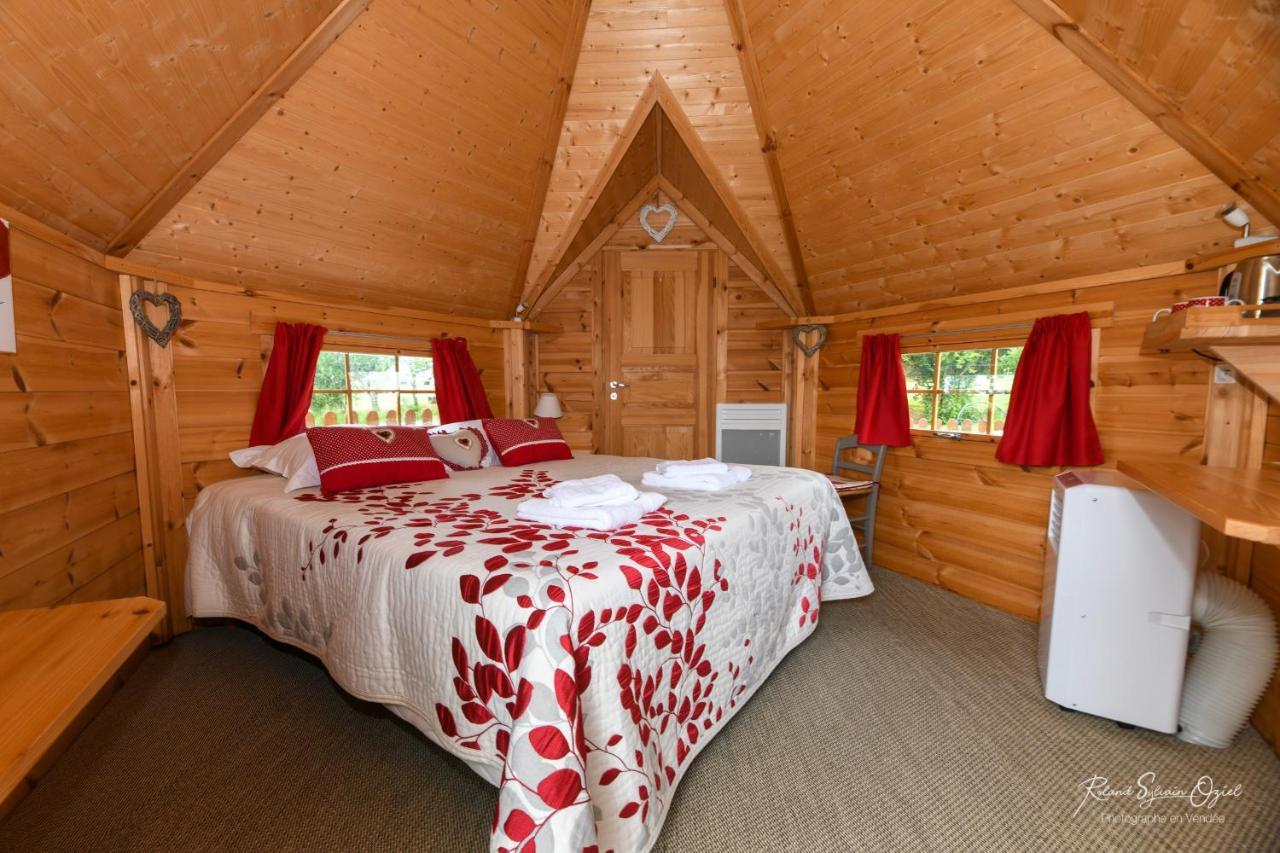 Le Boupère Domaine De La Courillere Bed & Breakfast エクステリア 写真